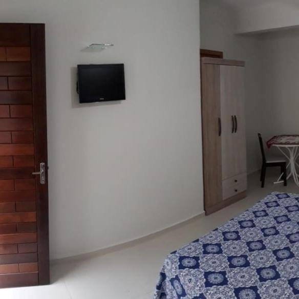 Quarto Completo E Cafe Da Manha Em Bombinhas Bed & Breakfast エクステリア 写真